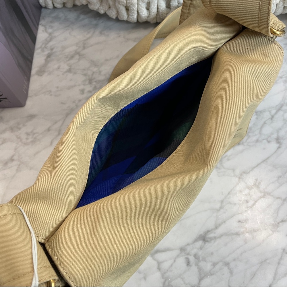 Burberry Trench Crossbody - Picture 8 of 10